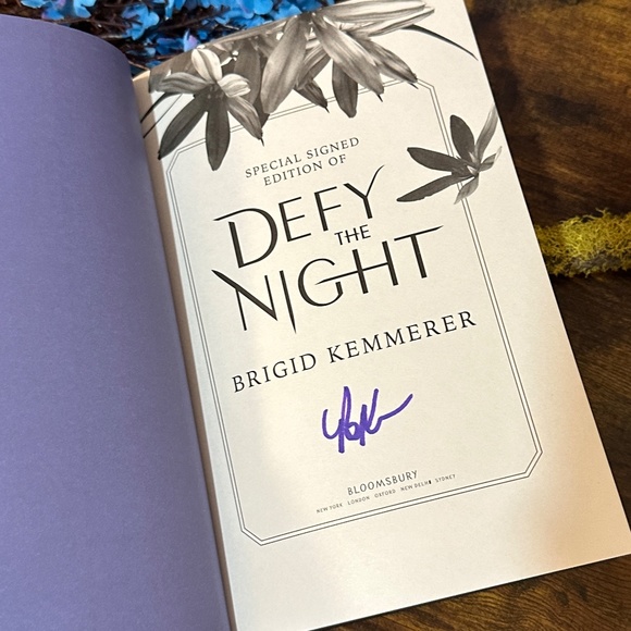 Bookish Box September 2021 YA Box Defy the Night by Brigid Kemmerer - Picture 5 of 6